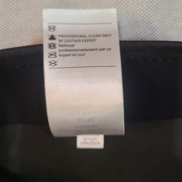 VINCE 🏷️ NWT Black Genuine Leather w/Stretch Zipper Cuff Smooth Waist M - Picture 11 of 15